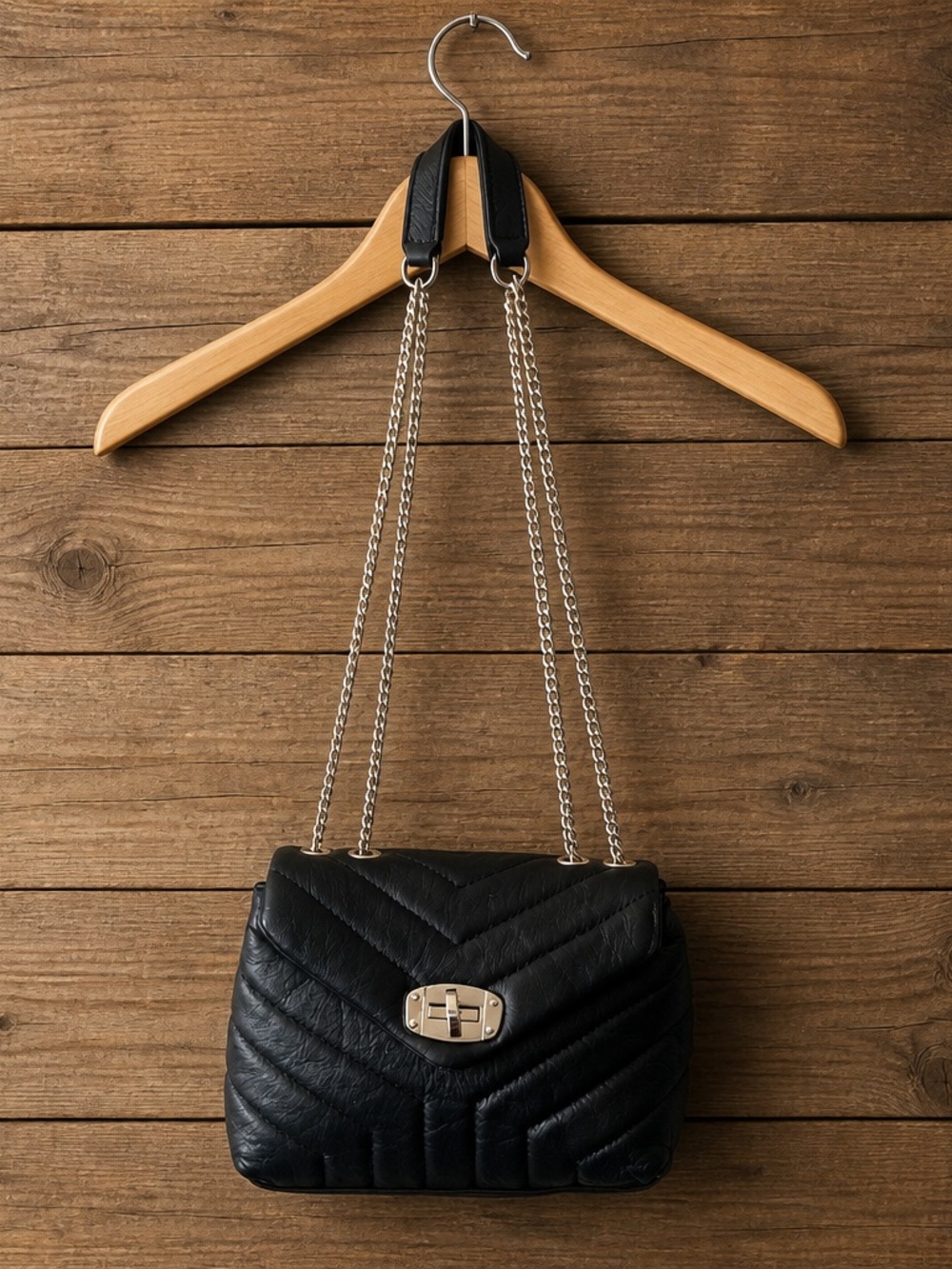 Divina Firenze Black Quilted Italian Leather Shoulder Bag Bridget Crossbody EUC